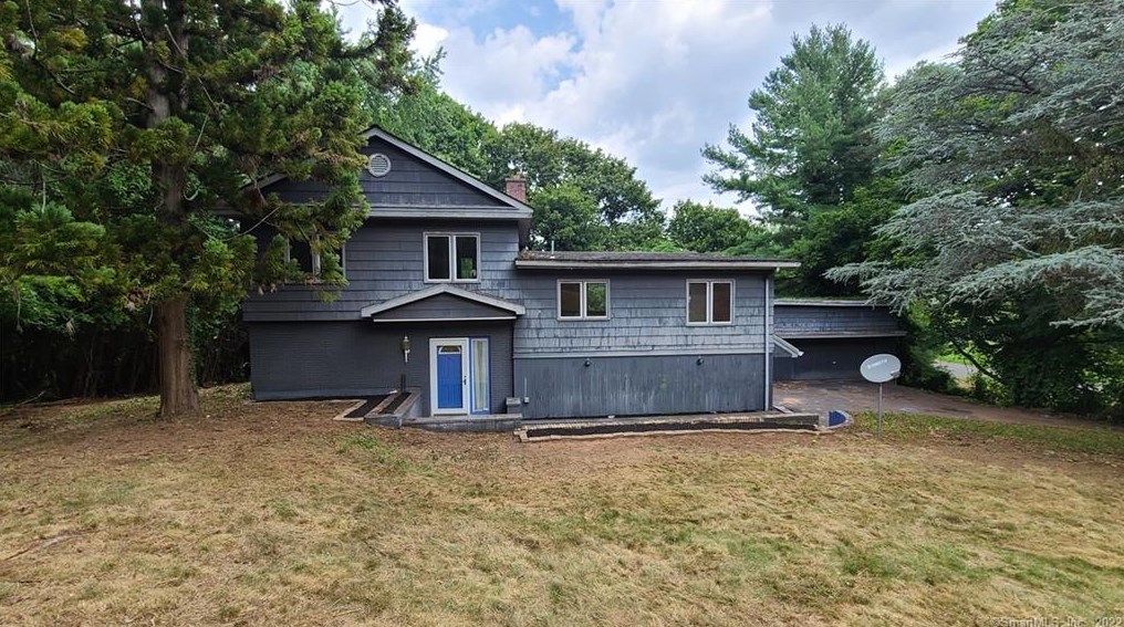 1 Scenic Dr, Portland, CT 06480