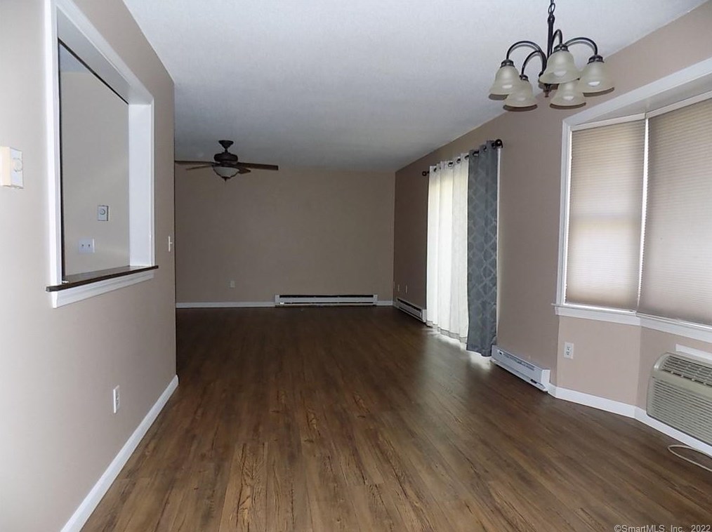 131 Queens Rd #131, Torrington, CT 06790