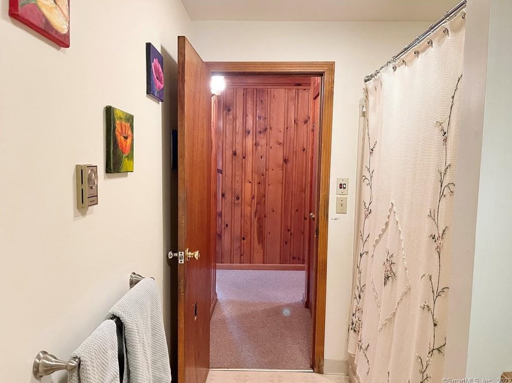 235 Smith Hl Rd, Winsted CT 06098-2218 exterior