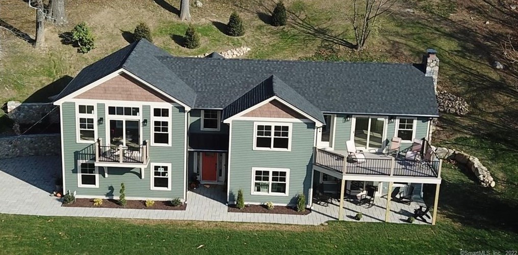3 Lake Point Dr, Northville, CT 06776
