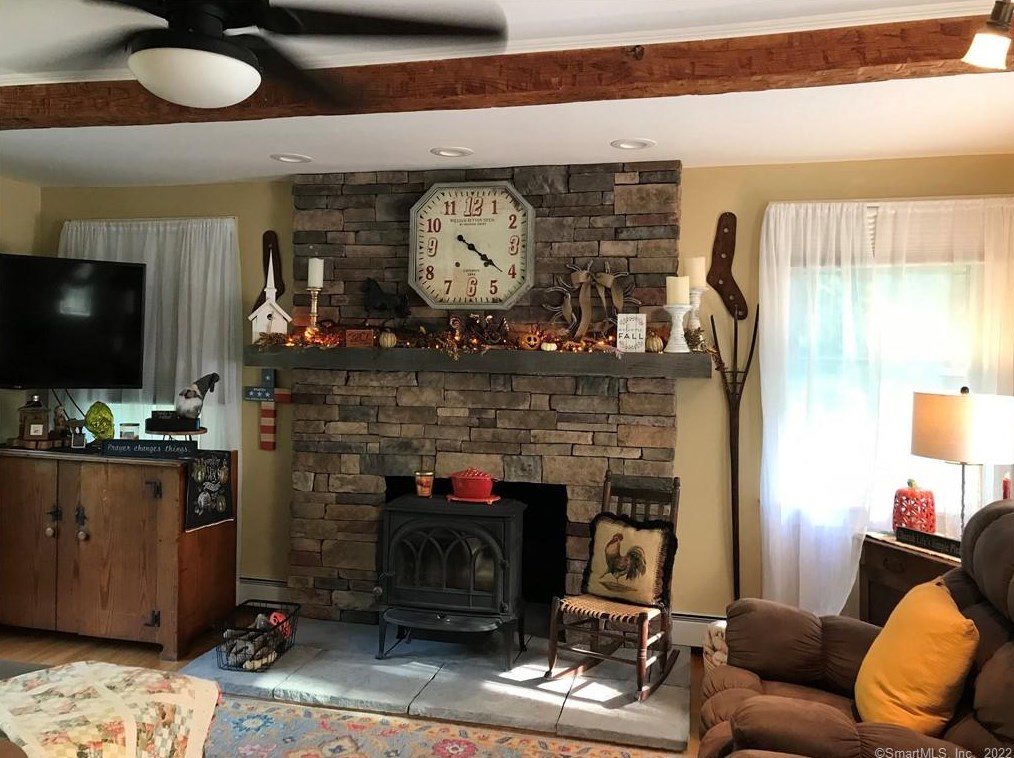 94 Kelseytown Rd, Clinton CT 06413-1455 exterior