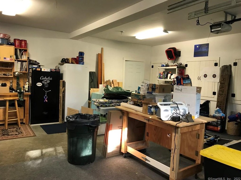 94 Kelseytown Rd, Clinton CT 06413-1455 exterior