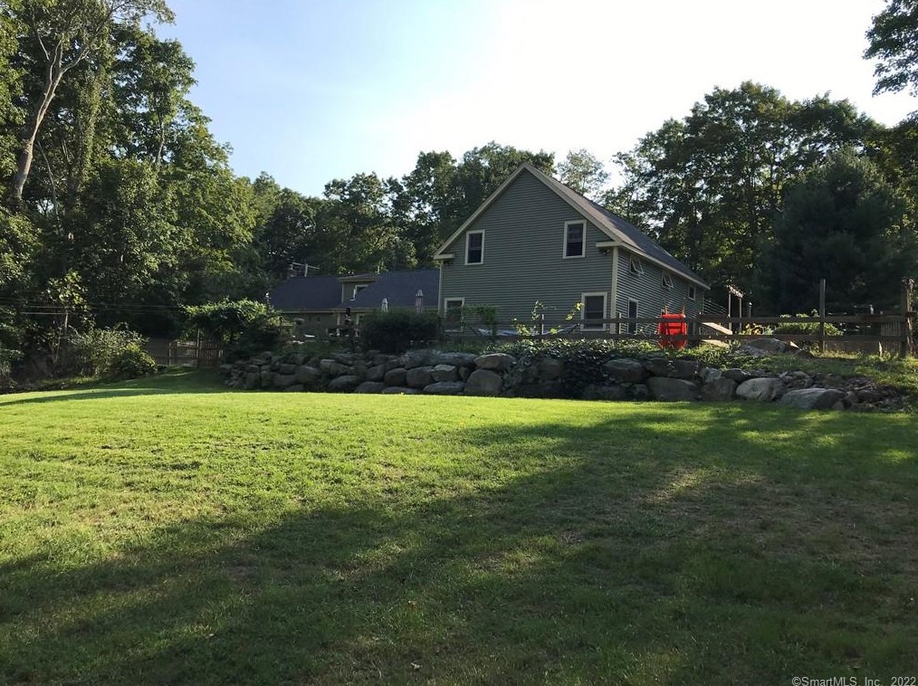 94 Kelseytown Rd, Clinton CT 06413-1455 exterior