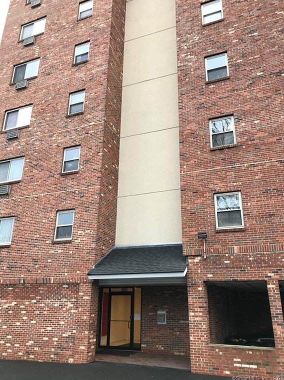 1611 Washington Blvd #303, Stamford, CT 06902
