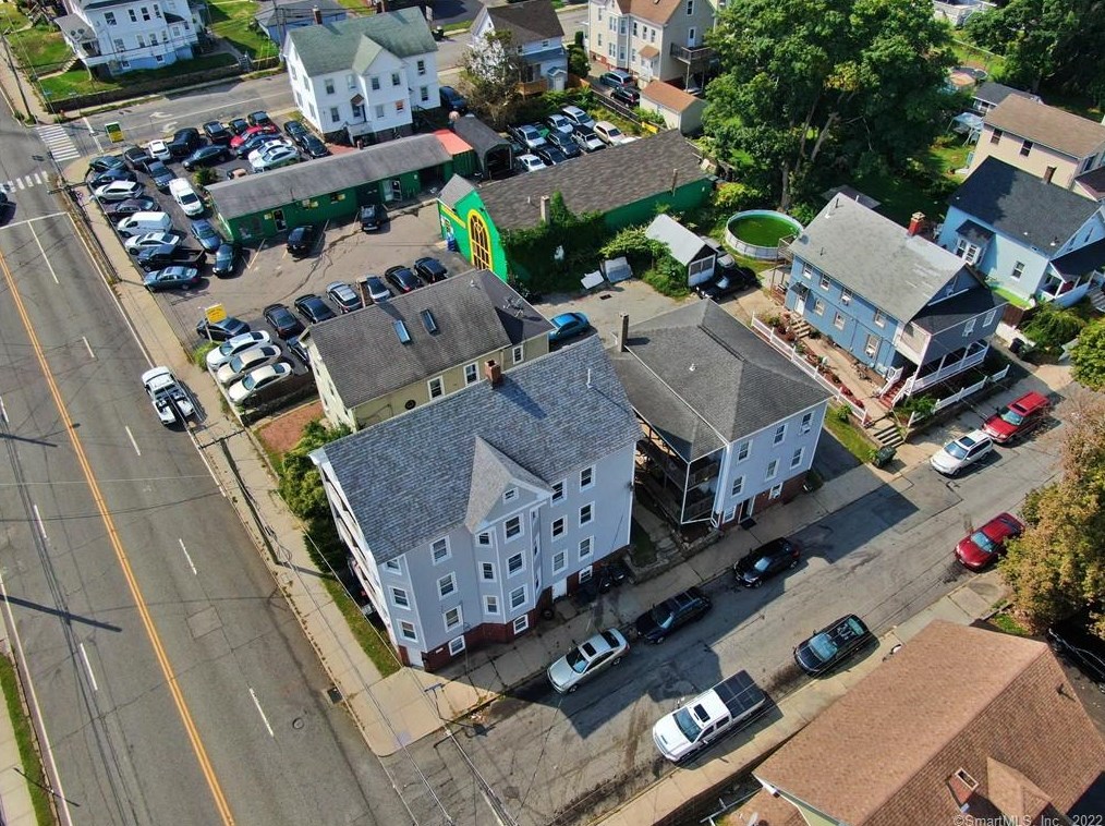 851 Bank St, United States Coast Guard Ac, CT 06320