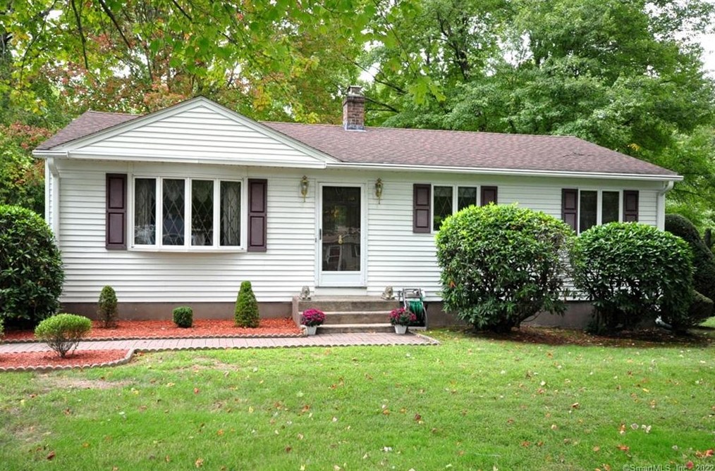 189 Scantic Meadow Rd, Wapping, CT 06074