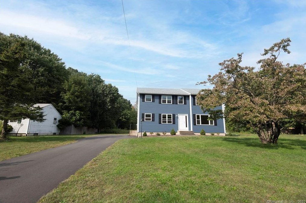943 Shuttle Meadow Rd, Southington, CT 06489