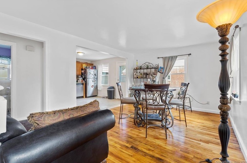 58 Michael Rd, New Haven CT 06514-4504 exterior