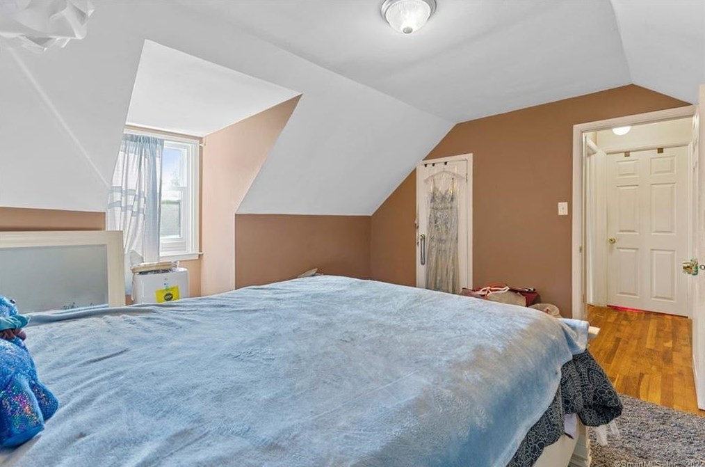 58 Michael Rd, New Haven CT 06514-4504 exterior