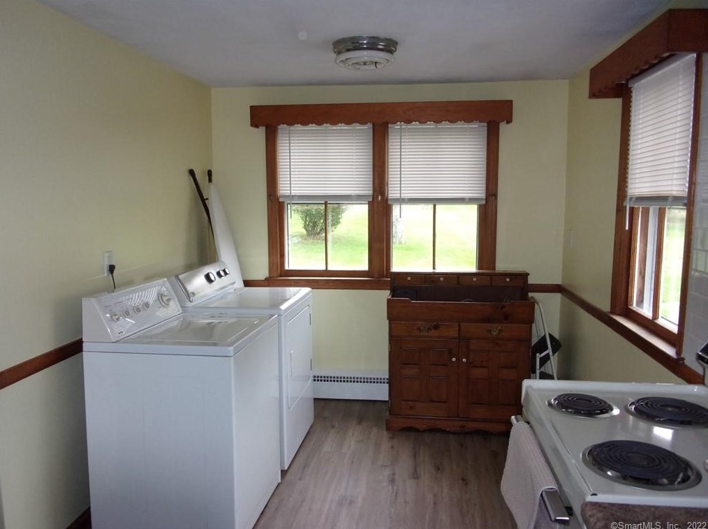 287 Plains Rd, Tolland CT  06084-2221 exterior