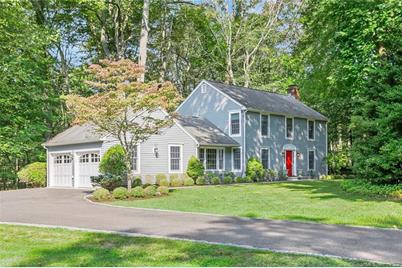 106 Hollow Tree Circle - Photo 1