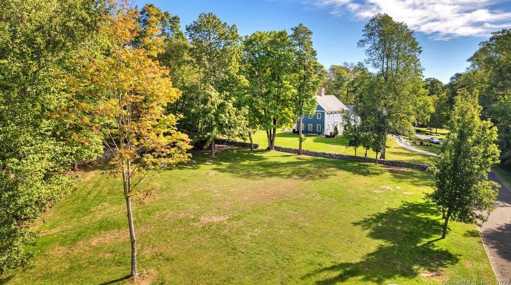 6 Ely Ln, Deep River, CT 06419