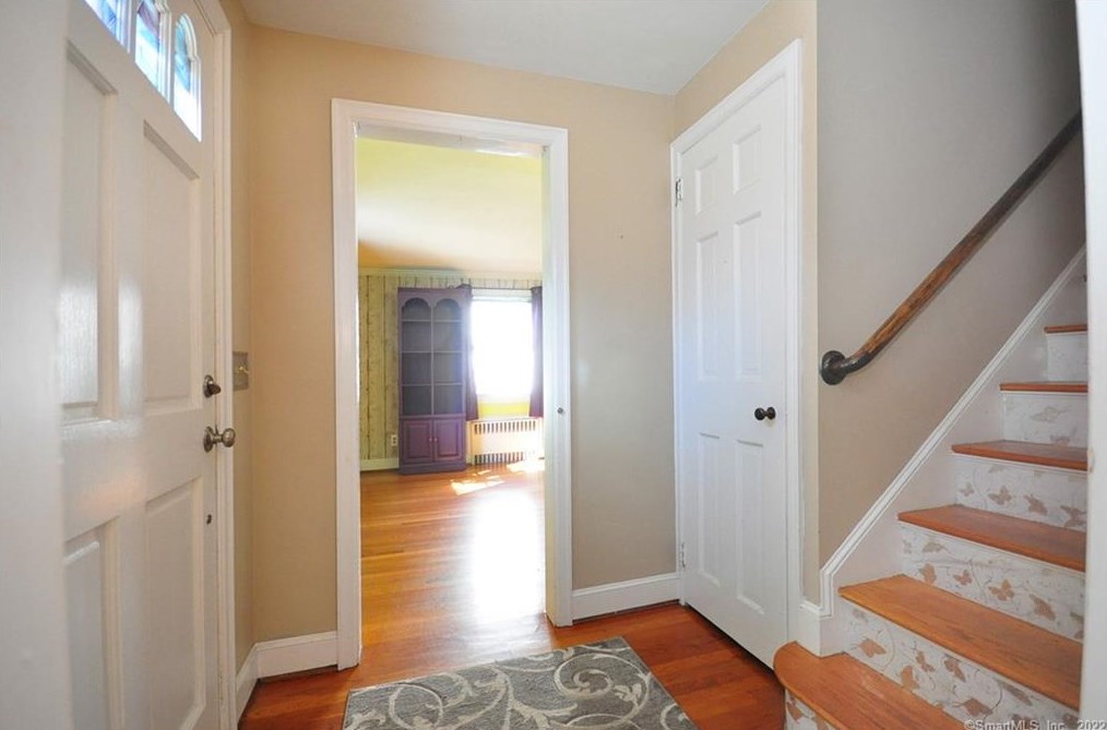 120 Caya Ave, Hartford CT  06110-1107 exterior