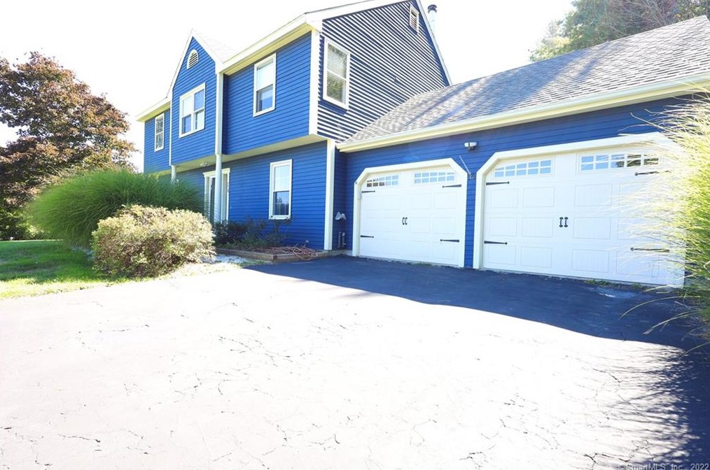 378 Upper Valley Rd, Torrington, CT 06790