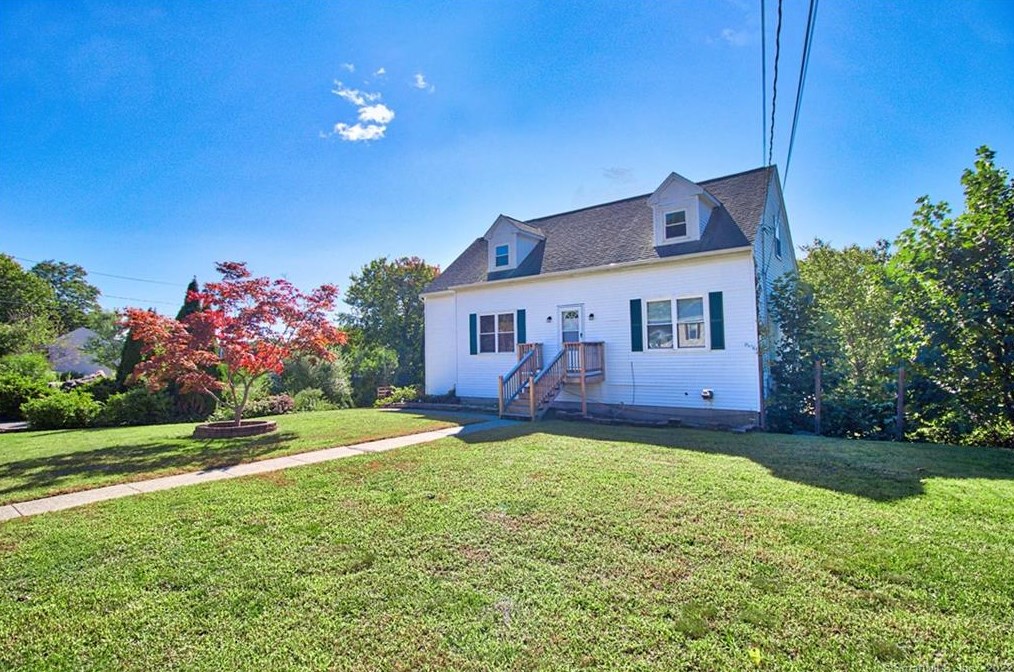 14 Jason Ct, Union-City, CT 06770 exterior