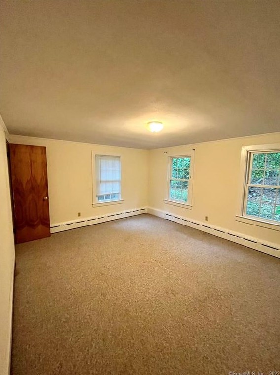 787 Nut Plains Rd, Guilford, CT 06437