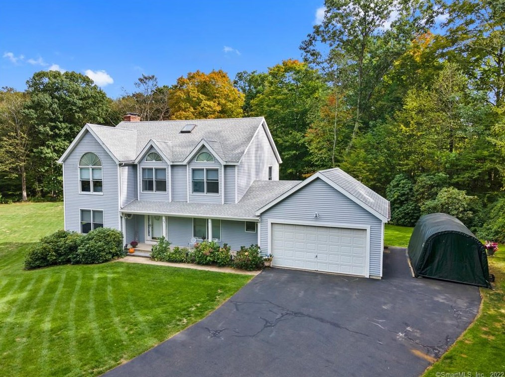 23 Greystone Rd, North Branford, CT 06471