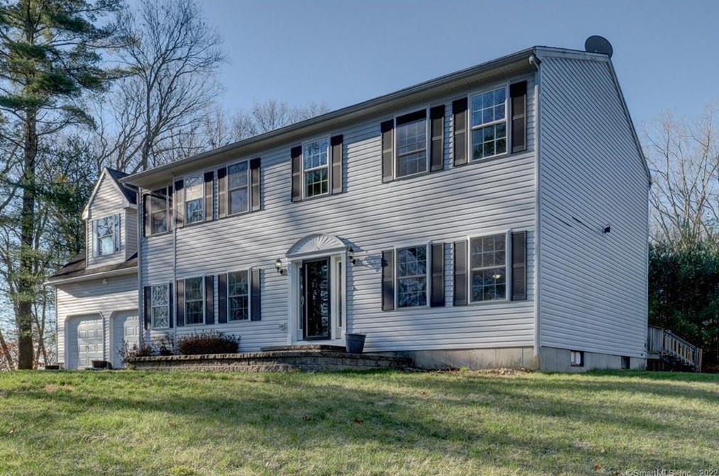 187 S Bedlam Rd, North Windham, CT 06250