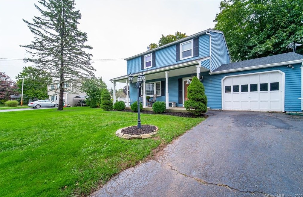 208 Pond Hill Rd, Wallingford, CT 06492