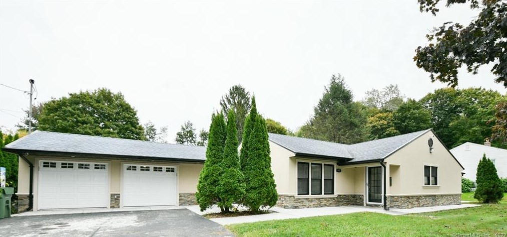 147 Clough Rd, Waterbury, CT 06708