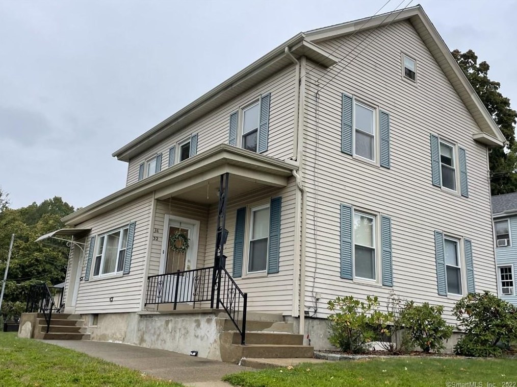 32 Rourke Ave #2, Southington, CT 06489