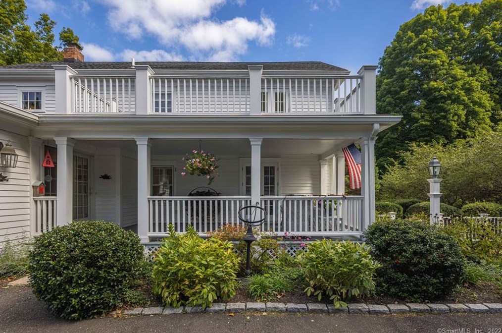 7 Cannondale Rd, Weston, CT 06883-1202