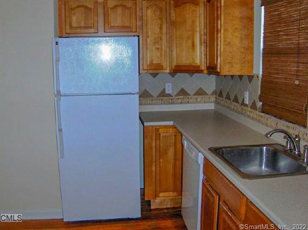 10 Hawkins Ave #a, Norwalk, CT 06855