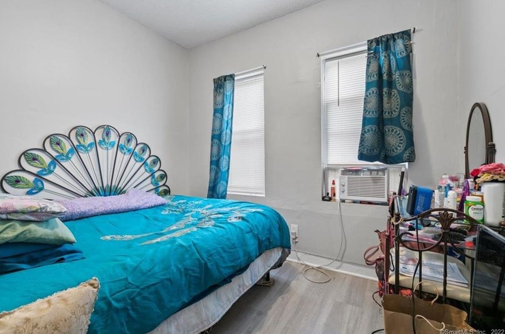 133 Portsea St, New Haven CT 06519-2238 exterior