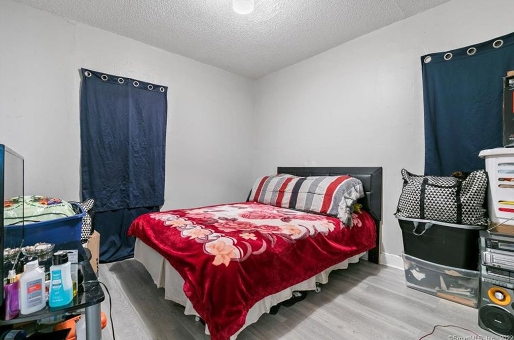 133 Portsea St, New Haven CT 06519-2238 exterior