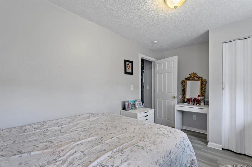 133 Portsea St, New Haven CT 06519-2238 exterior