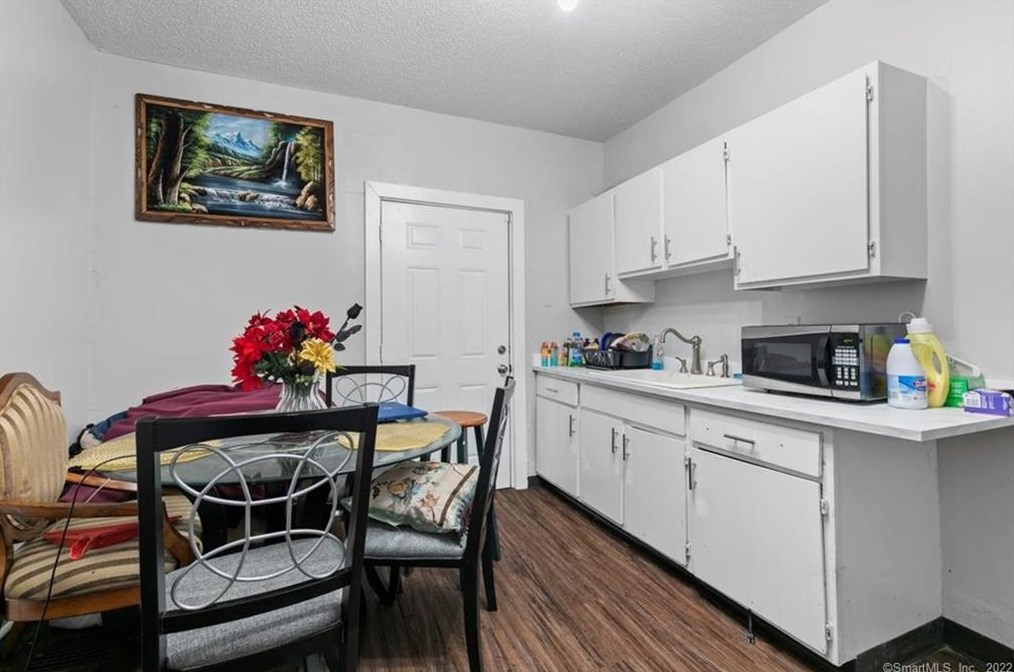 133 Portsea St, New Haven CT 06519-2238 exterior