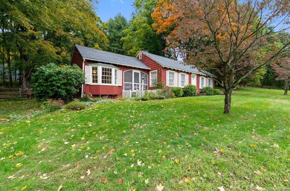 1866 Litchfield Tpke, New-Haven, CT 06525 exterior