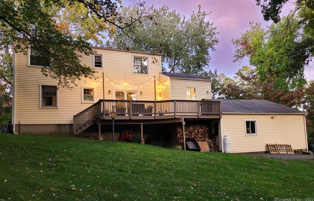 41 Hurd Ave, Upper Stepney, CT 06468