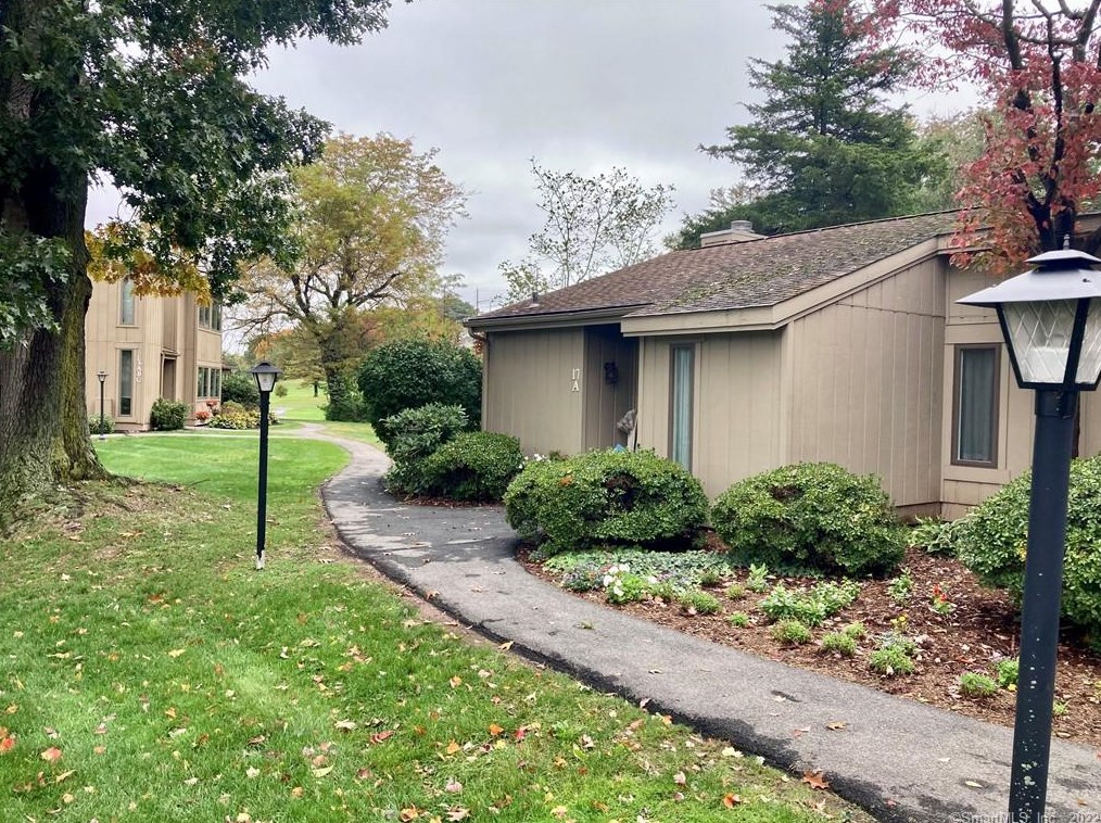 17 Pilgrim Harbor #a, Wallingford, CT 06492