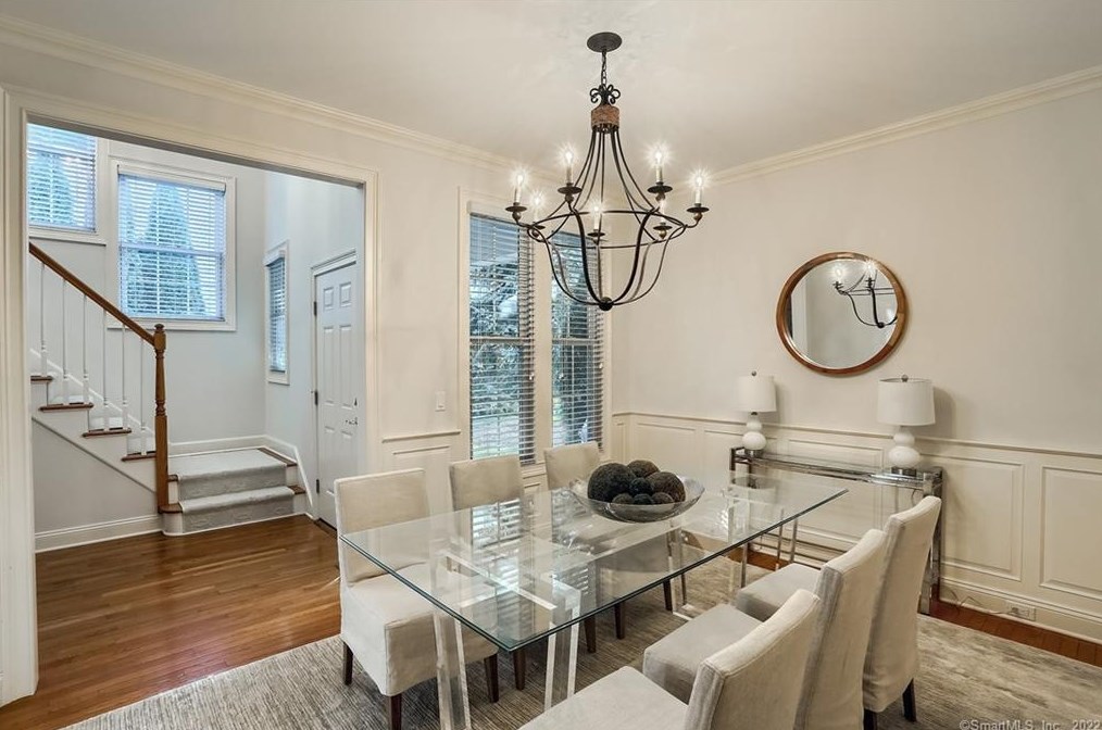 5 Terra Nova Cir, Westport CT 06880-4749 exterior