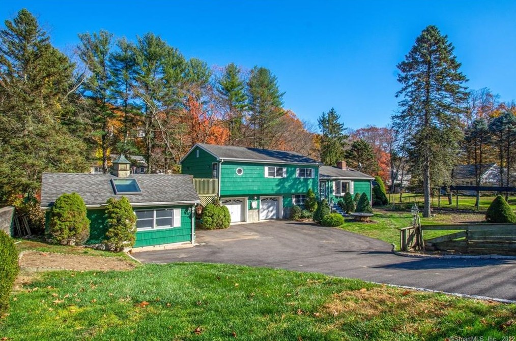 3840 Black Rock Tpke, Fairfield, CT 06824
