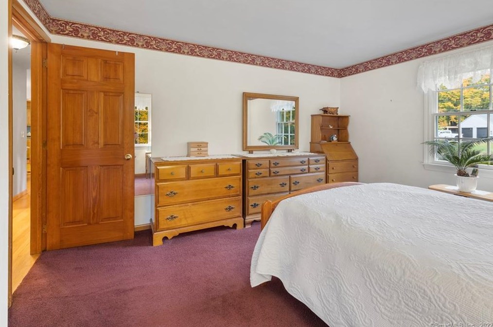 204 Metcalf Rd, Tolland CT 06084-3756 exterior