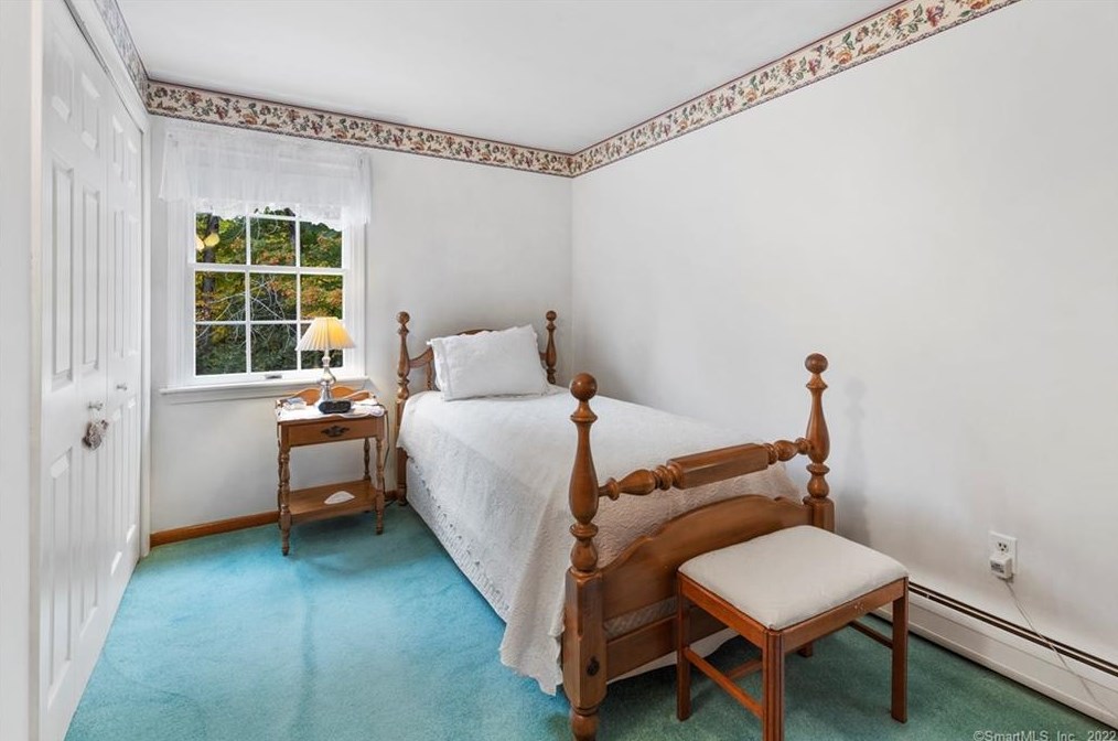 204 Metcalf Rd, Tolland CT 06084-3756 exterior