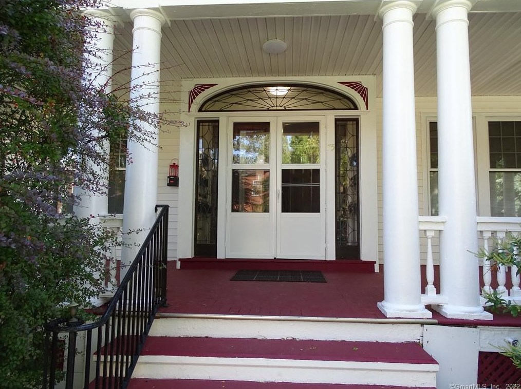 75 S Main St #h, Branford, CT 06405