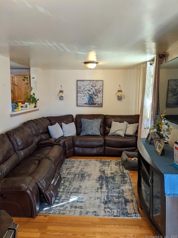 31 Auburn St, New Haven CT 06519-5551 exterior