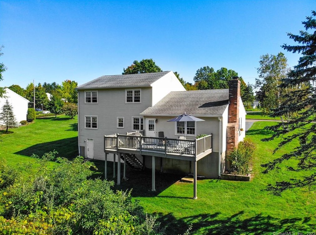 39 Sentinel Hill Rd, North Haven, CT 06473