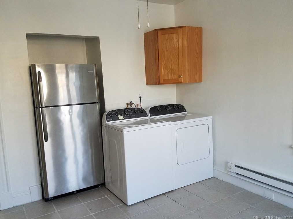 117 Beacon St, Hartford CT  06105-4705 exterior