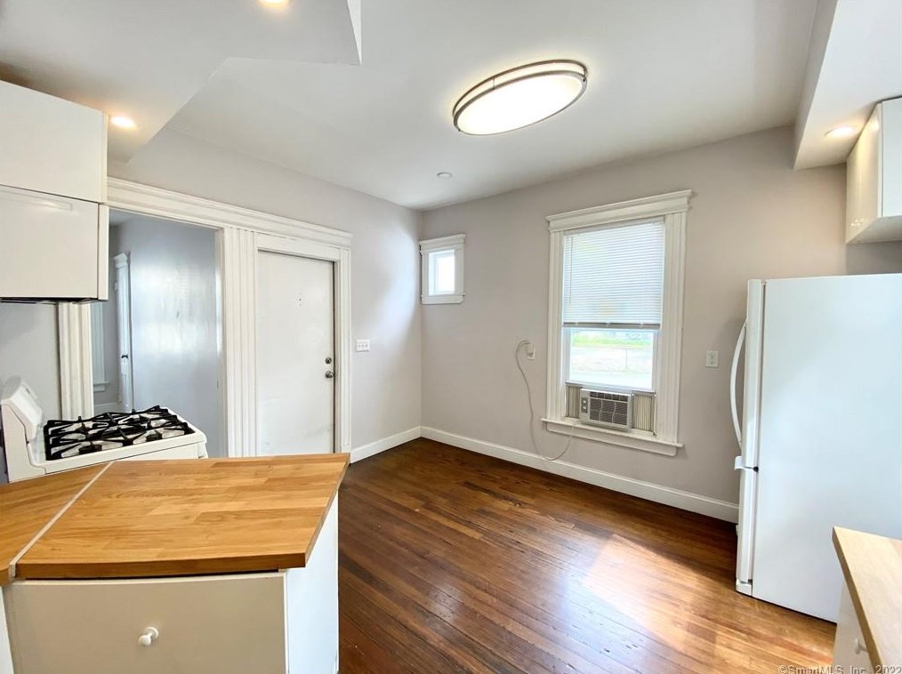 79-81 Division St #1, New Haven, CT 06511