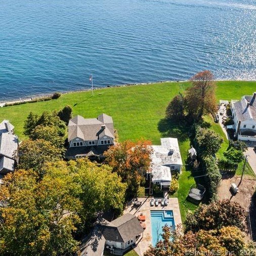 39 Great Wight Way, Niantic, CT 06357