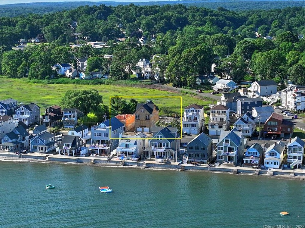 92 Melba St, Milford, CT 06460