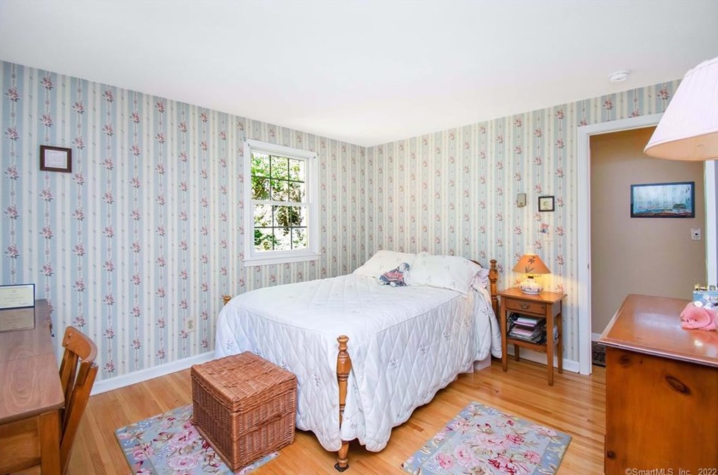 93 Burbank Rd, Ellington CT 06029-2805 exterior