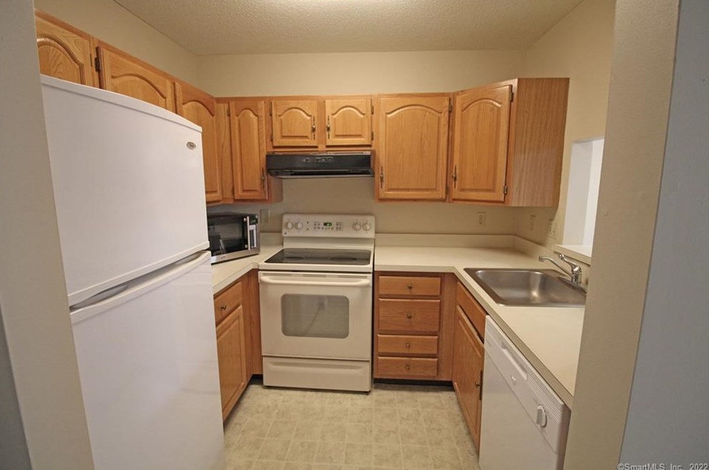 49 Highland St Unit 315, Hartford, CT