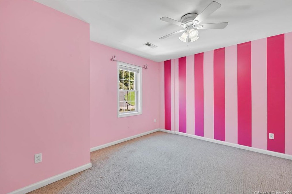 107 Cariati Blvd, Meriden CT 06451-3697 exterior