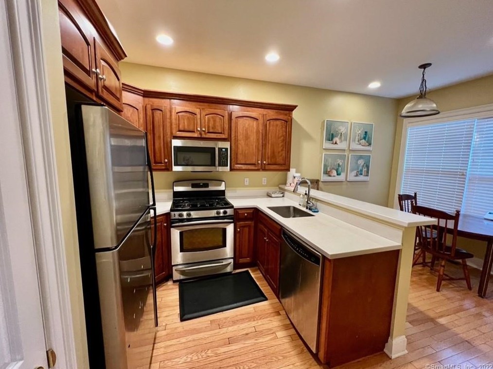 33 Bradford Walk Unit 33, Farmington, CT