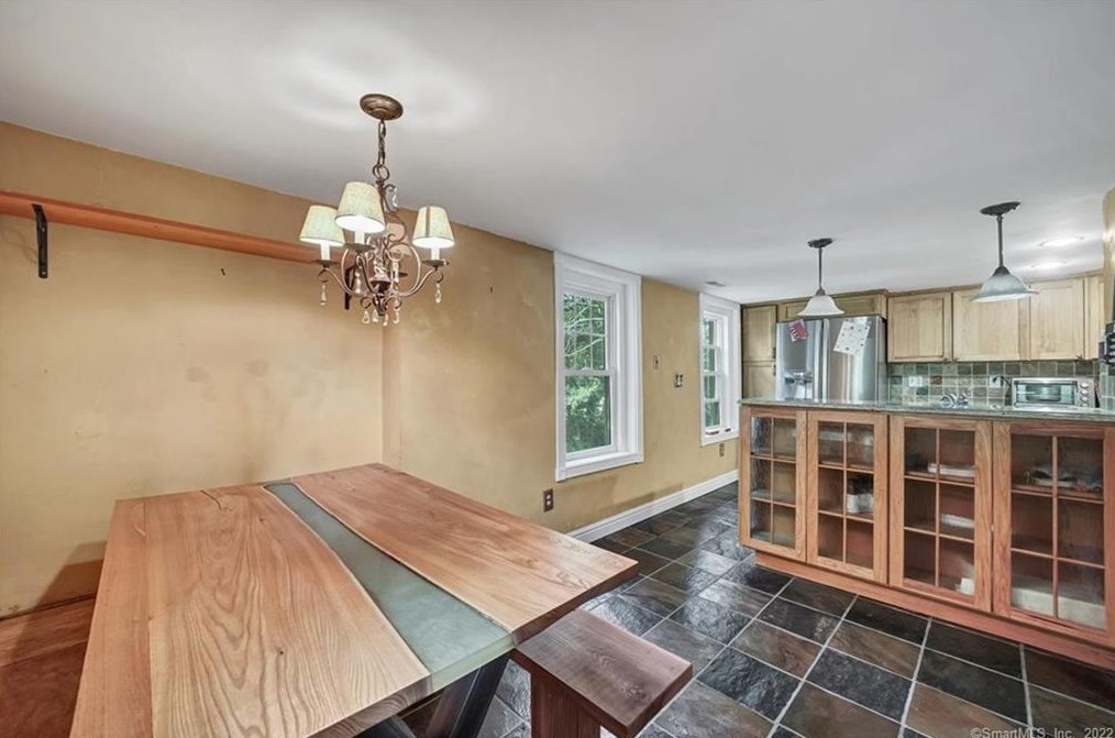 7 Olympic Dr, Danbury CT  06810-8216 exterior